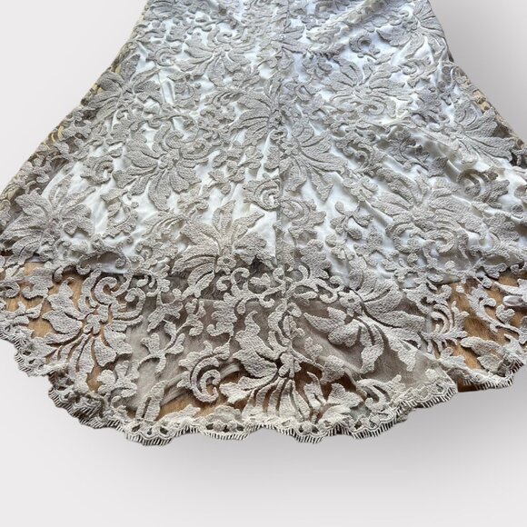 Tadashi Shoji Size 10 Illusion Yoke Embroidered Sleeveless Lace Bridal Gown - Picture 7 of 14